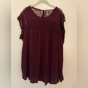 Daniel Rainn cap sleeve top with lace detail